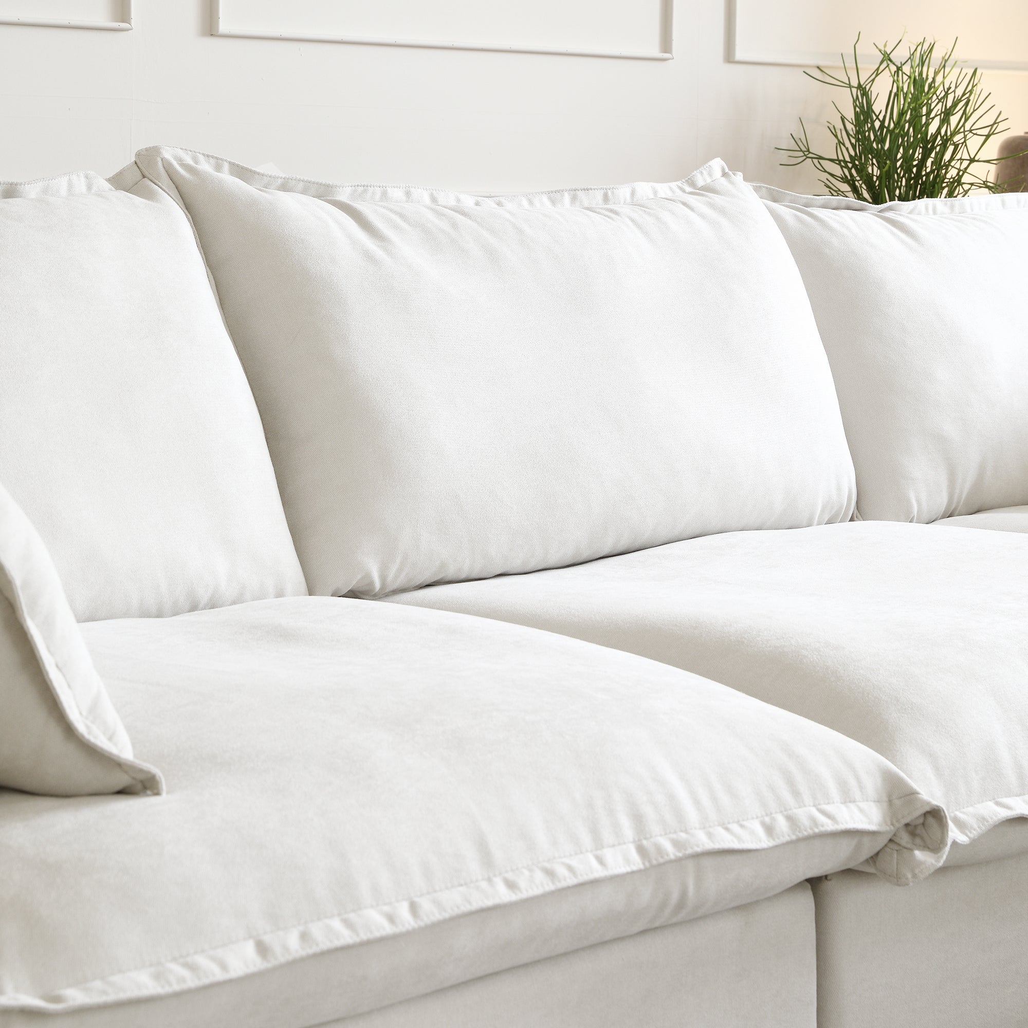 Tana Chaise Sectional