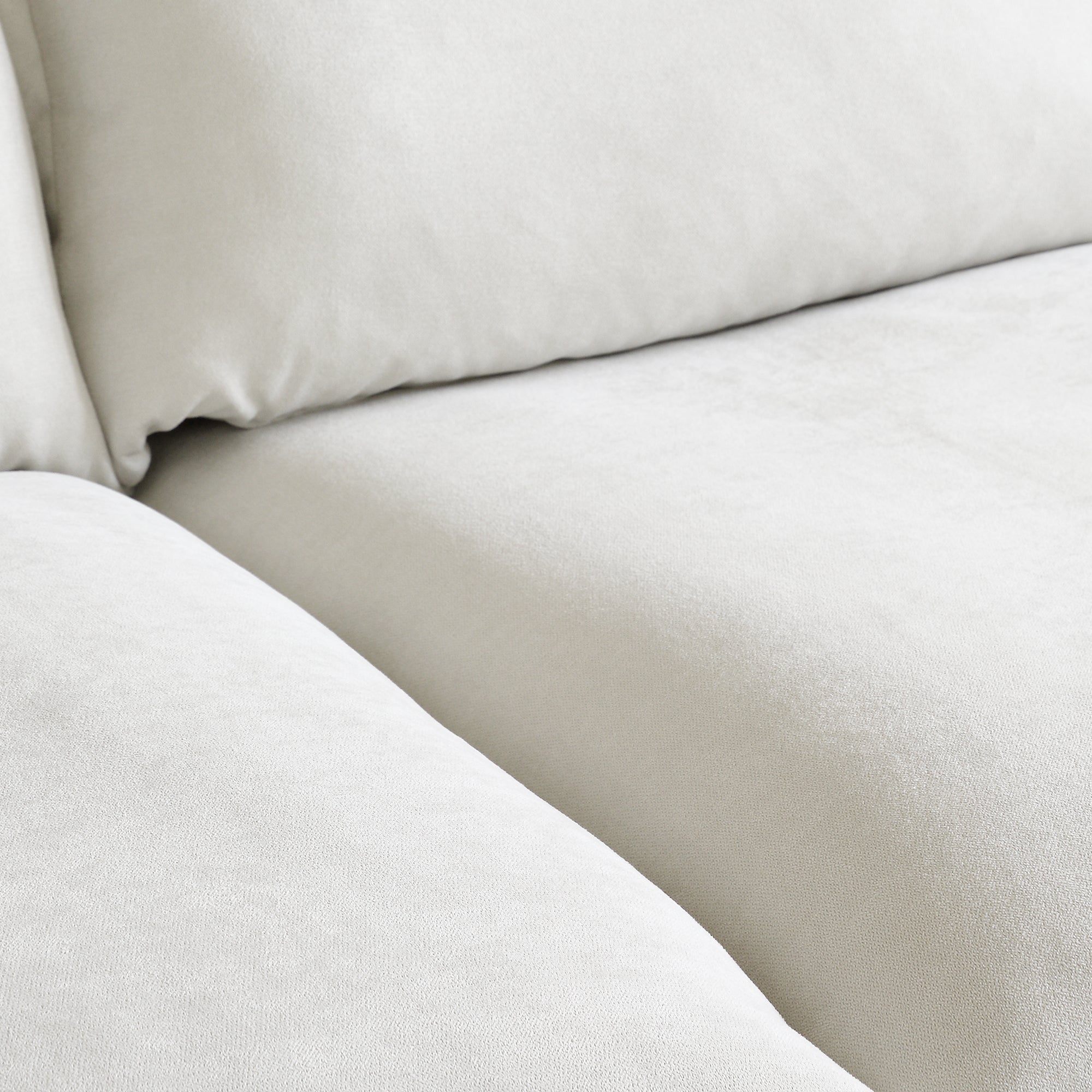 Tana Chaise Sectional