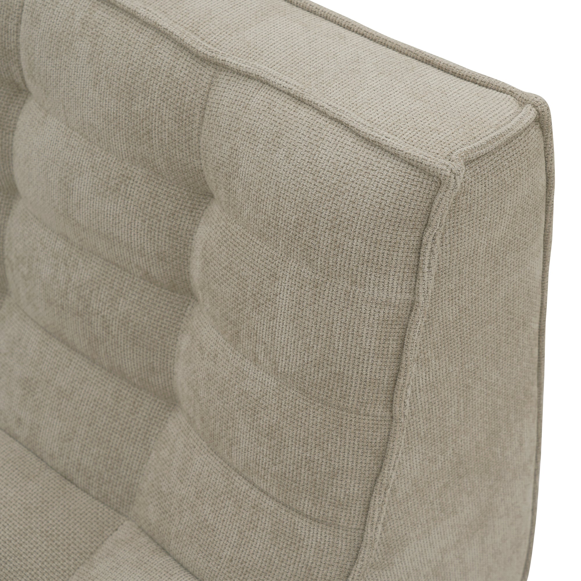 Melo Loveseat